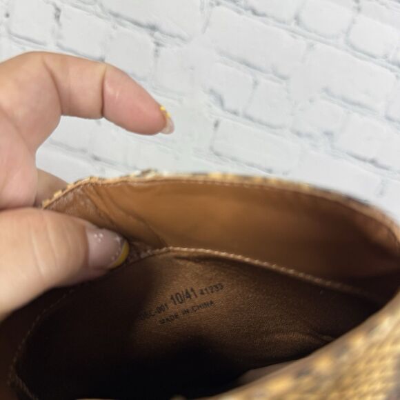 Buckle Chinese Laundry Ankle Booties Women’s Size 10 Animal Print Platform Shoes - Picture 15 of 15